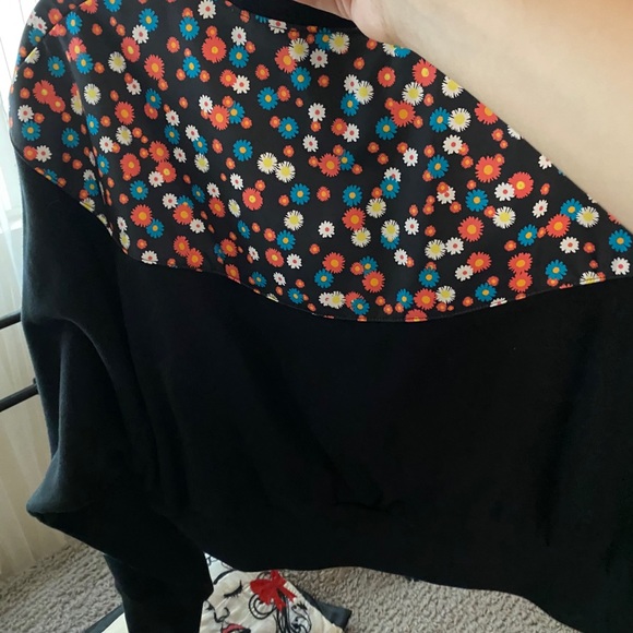 Nike NSW Heritage Crew Fleece Floral Black - Picture 2 of 5